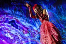 アヴちゃん（Vo）（撮影：森好弘）