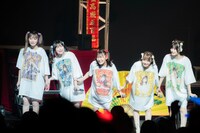 まねきケチャ「新春招福ワンマンライブ『笑門来福』」の様子。