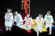 まねきケチャ「新春招福ワンマンライブ『笑門来福』」の様子。
