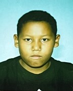 小学校1年生くらいの頃のOMSB。