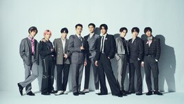Snow Manが2年連続で「GD大賞」アーティスト・オブ・ザ・イヤーに、BTSやキンプリらも受賞