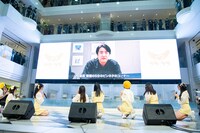 「2曲しかないから最悪齋藤有紗による5分のピンネタのみになるかもしれない」と語る佐久間宣行。