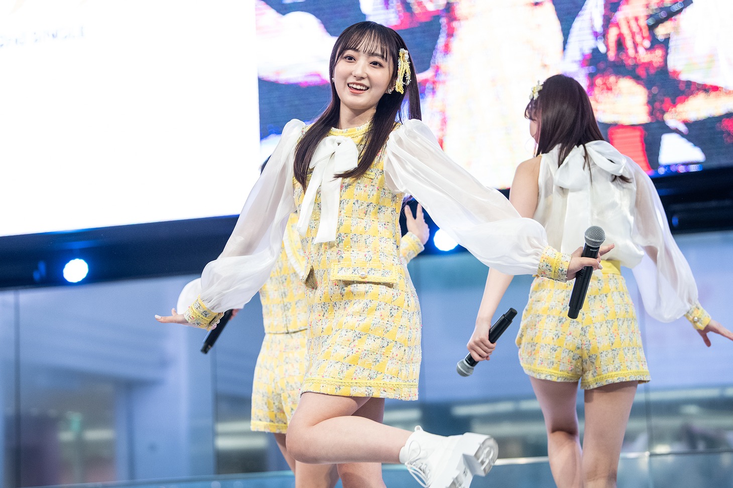 日比野芽奈