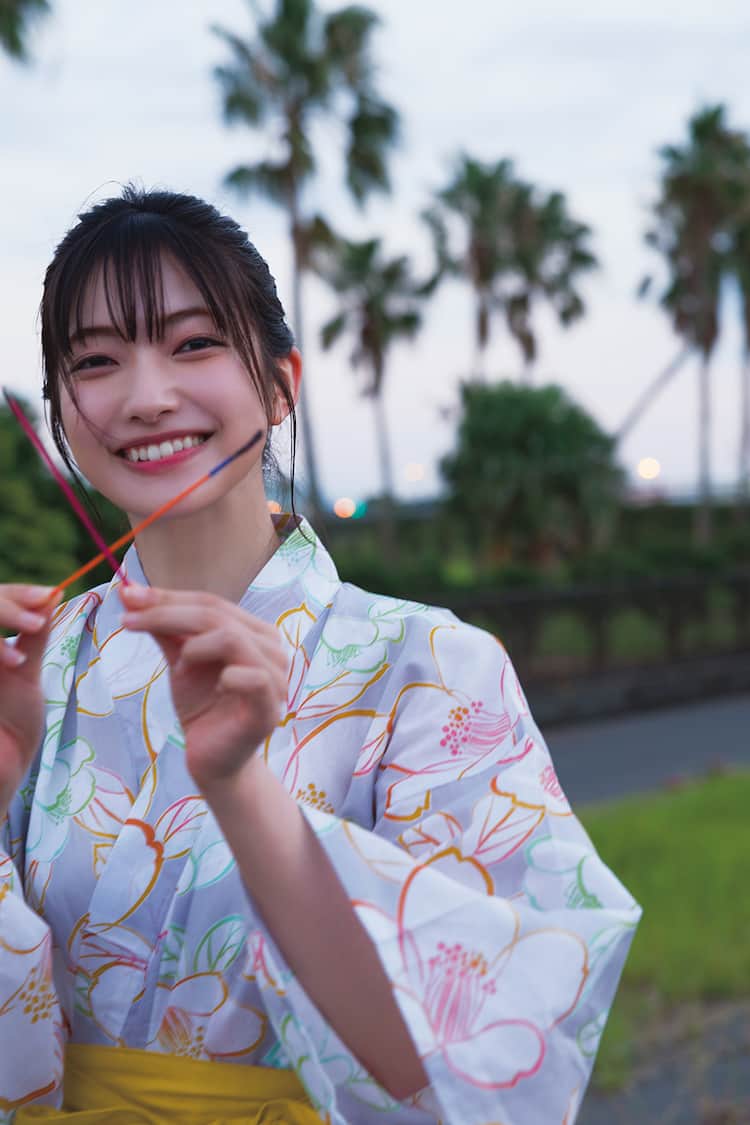 櫻坂46大園玲、浴衣で見せた花火後の笑顔「とっても懐かしい気持ちに 