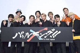 ONE N' ONLY主演映画挨拶で兄弟エピ続々、颯斗「恥ずかしい」愁斗「うれしい」直弥「映画観て」