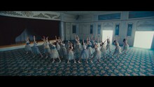 乃木坂46「さざ波は戻らない」ミュージックビデオより。