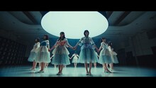 乃木坂46「さざ波は戻らない」ミュージックビデオより。