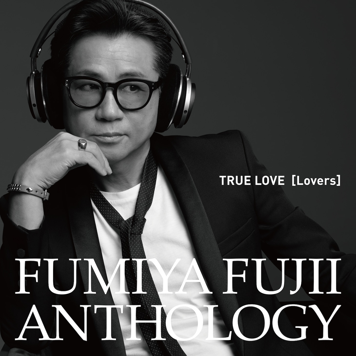 「TRUE LOVE［Lovers］」ジャケット