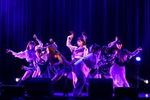 アンジュルムのライブの様子。