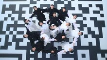 STU48「息をする心」の“ダンスQRビデオ”より。