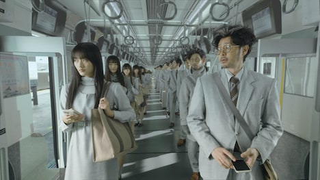 「相鉄・東急直通線開業記念ムービー『父と娘の風景』」より。