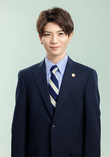 「勝利の法廷式」に出演する高橋優斗（HiHi Jets）。(c)読売テレビ・日本テレビ