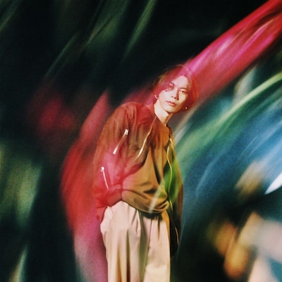 米津玄師の新しいアーティスト写真。