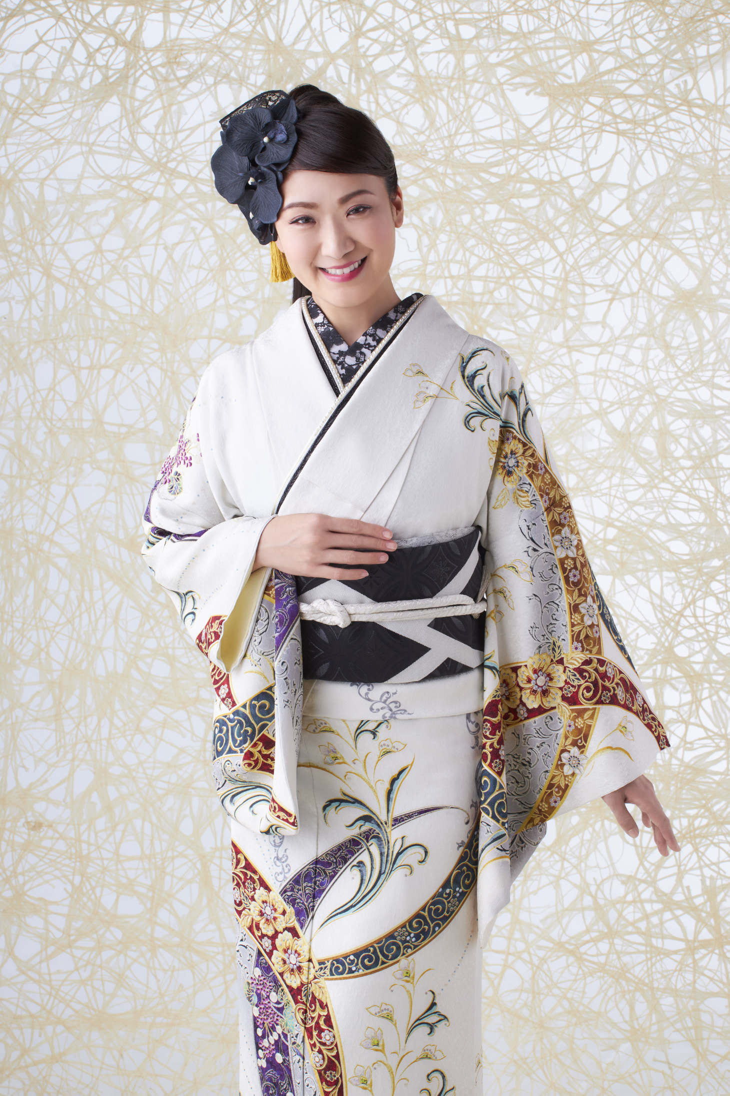 市川由紀乃
