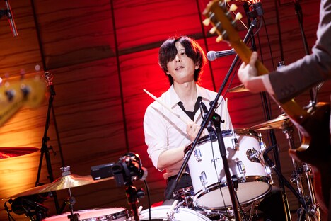 MARCY（Dr）（撮影：村井香）