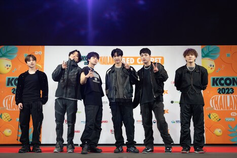 iKON (c)CJ ENM Co., Ltd, All Rights Reserved