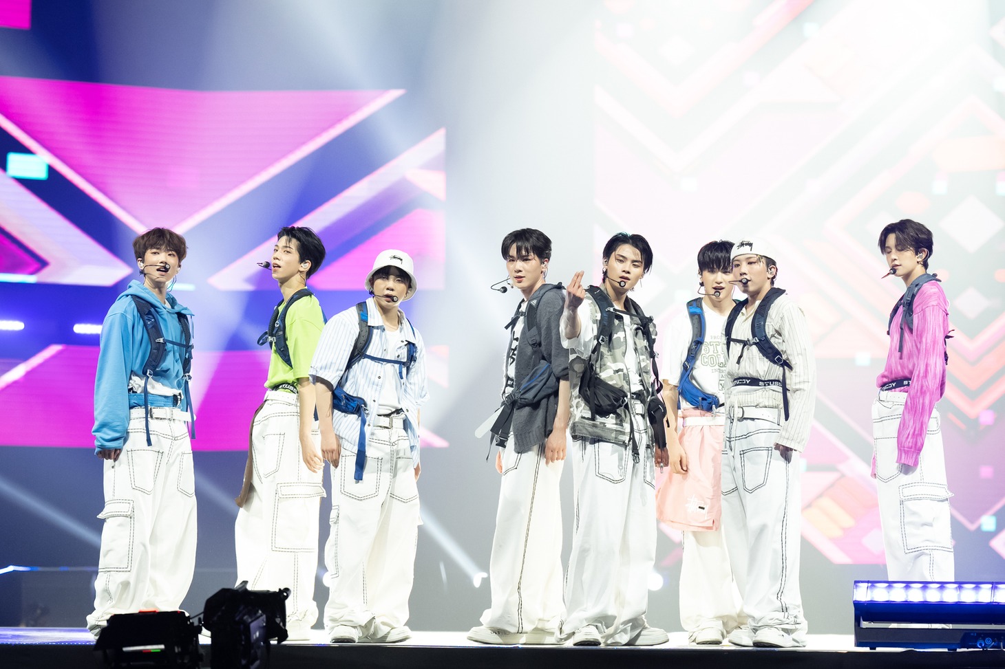 8TURN (c)CJ ENM Co., Ltd, All Rights Reserved