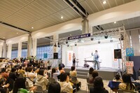 「“ビッケブランカ SPRING SPECIAL” Supported by ZIP-FM」の様子。（撮影：蟹江宏樹）