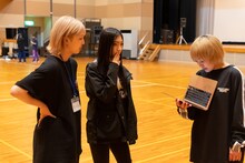 左からベル・ナルド、ノノ3、WACK前田氏。