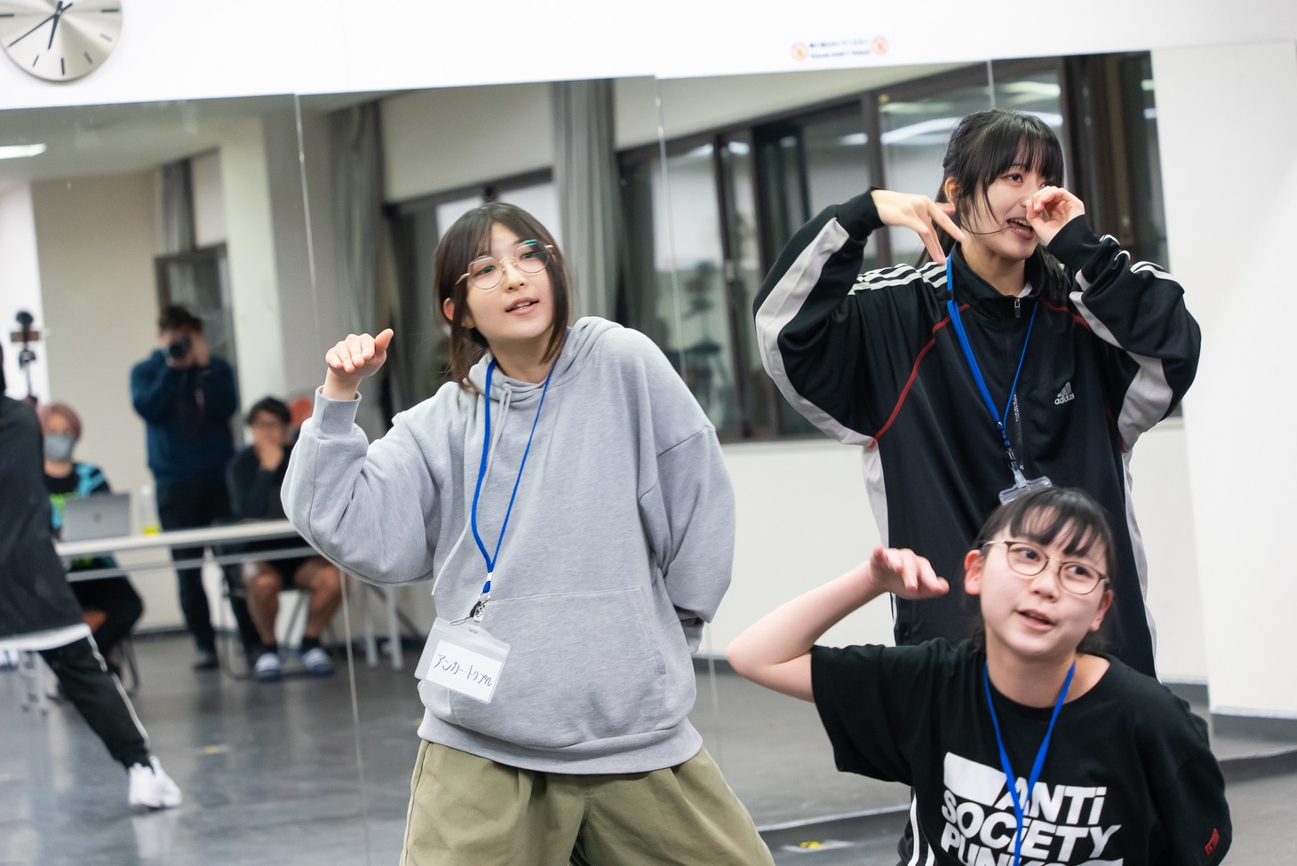 アンカー・トリプル、マジヤスメ・アツコ、マンマン。