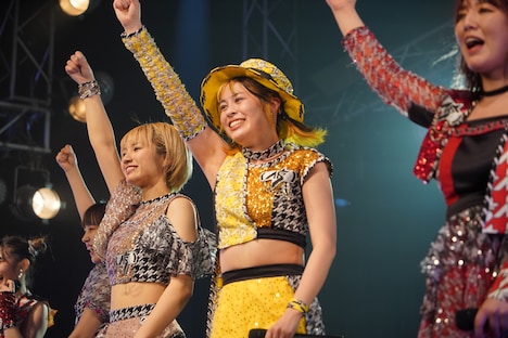 左から工藤菫、鈴木あゆ、関根梓。