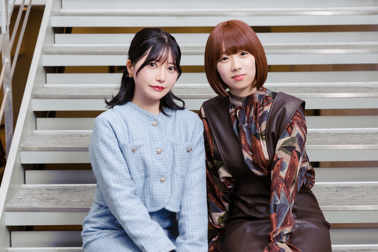 左から十束おとは、レナ。