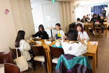 「WACK合同オーディション2023」3日目 昼食の様子。