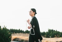 マジヤスメ・アツコ