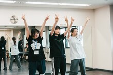 左からレオナイクスワイズ、チャンアダルト、maho。