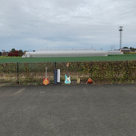 CRCK/LCKS「低空」配信ジャケット