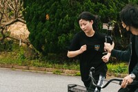 走るチャンアダルト。