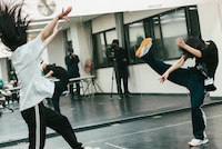 ナルハワールド、イャン・GP・マイカ。