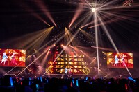 雪花ラミィ、鷹嶺ルイのステージの様子。