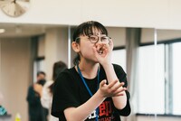 マジヤスメ・アツコ