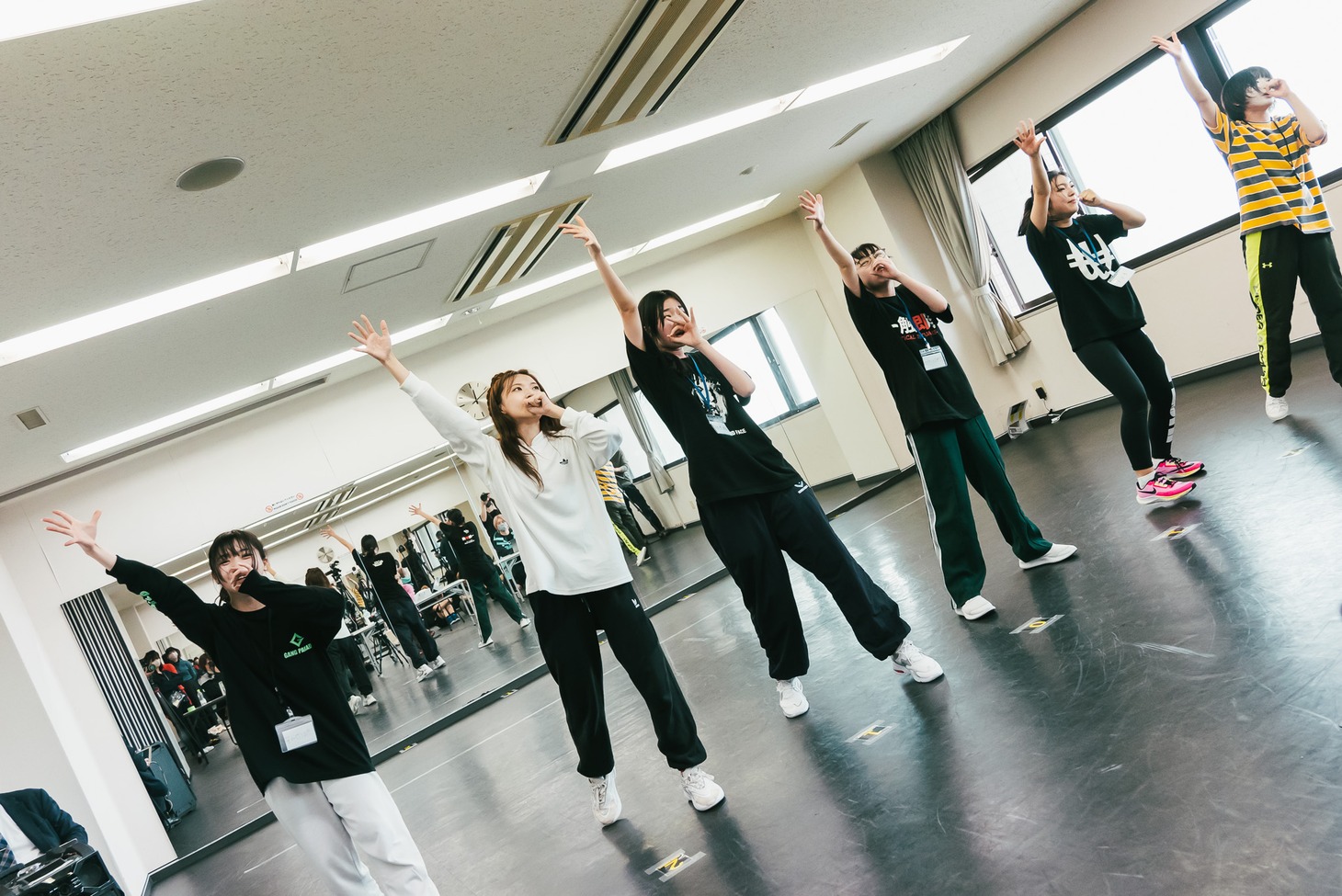 6日目 昼のパフォーマンス審査の様子。