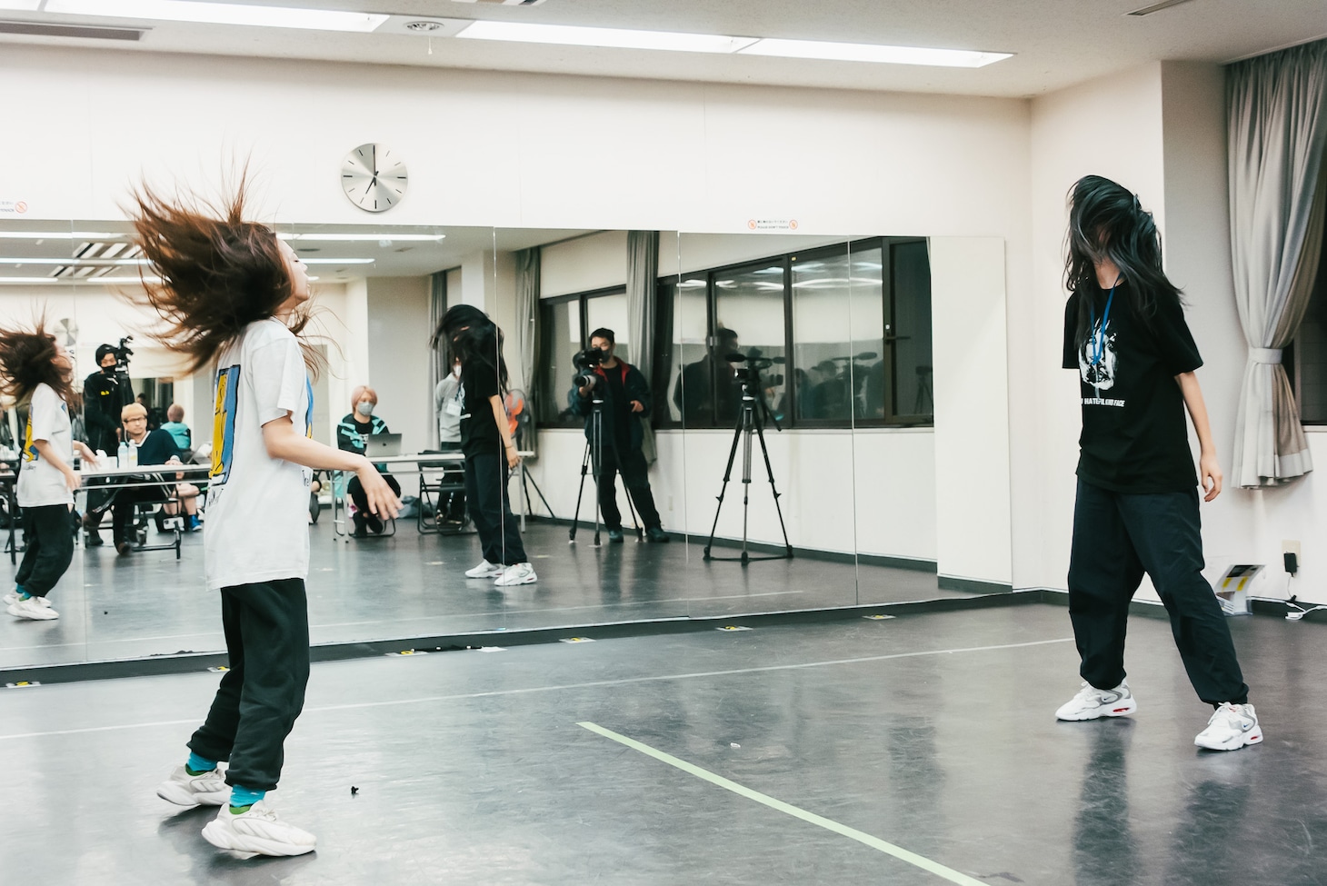 maho（ExWHYZ）、アイカ・ザ・ポリス。