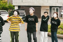 左からナ前ナ以、ナオ・オブ・ナオ、ナルハワールド、トギー。