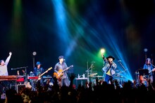 吉田山田「吉田山田ツアー2023」最終公演の様子。（撮影：白石達也）