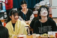 ナルハワールド（GANG PARADE）、ナ前ナ以（ASP）。