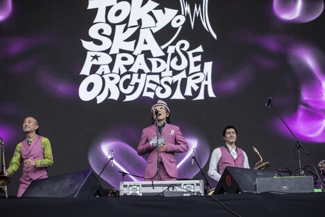 ハナレグミ（中央）（Photo by Elfego Becerra Photography）