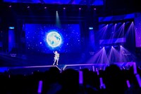 ムーナ・ホシノヴァ