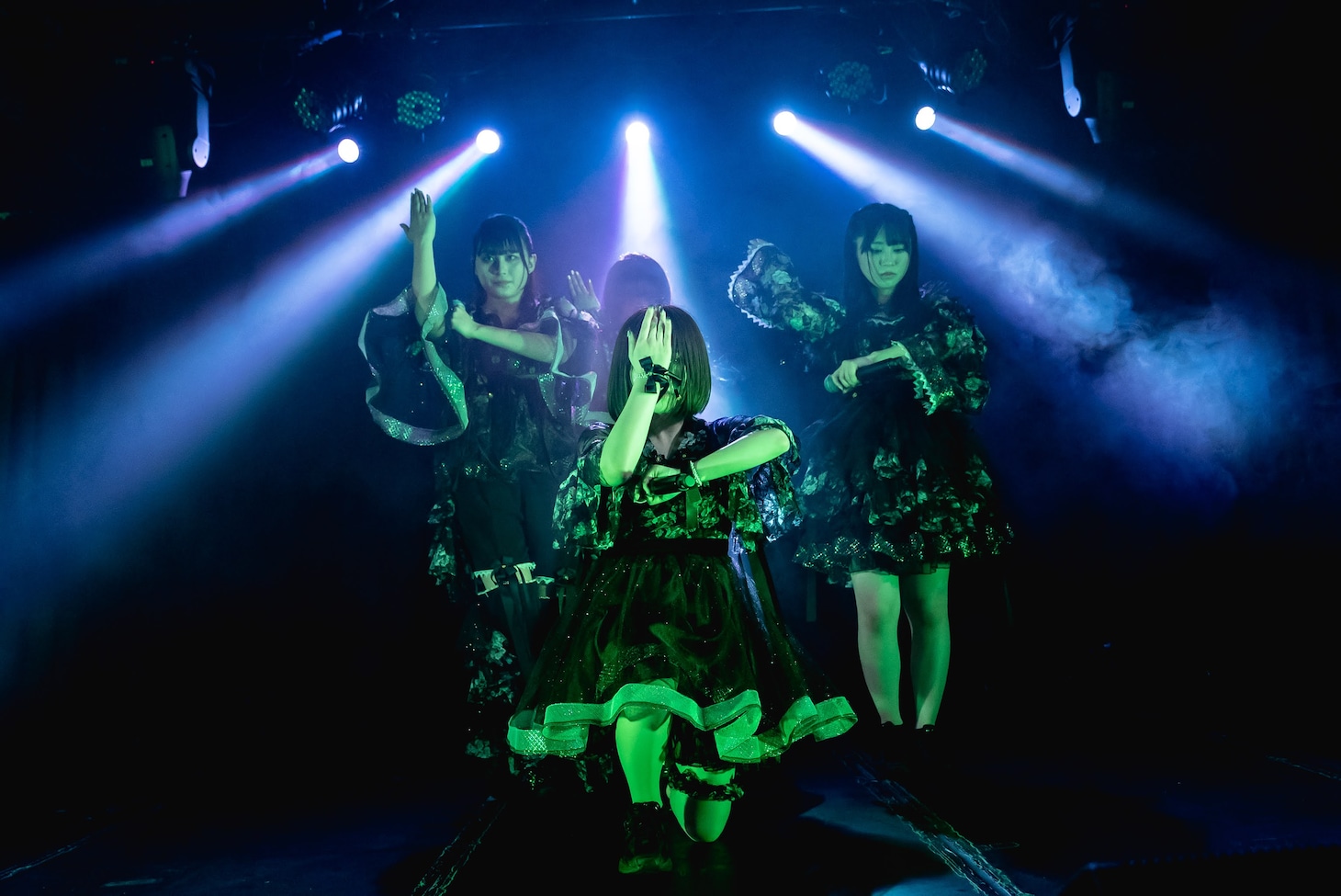 「fishbowl 1st oneman tour『ブリストルシュブンキン』」ファイナル公演の様子。（撮影：ヤギタツノリ）