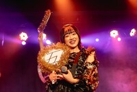 新間いずみ（撮影：ヤギタツノリ）