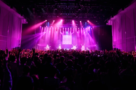 「CHAI JAPAN TOUR 2023『ジャジャーンTOUR』」東京・恵比寿ザ・ガーデンホール公演の様子。（Photo by Yoshio Nakaiso）