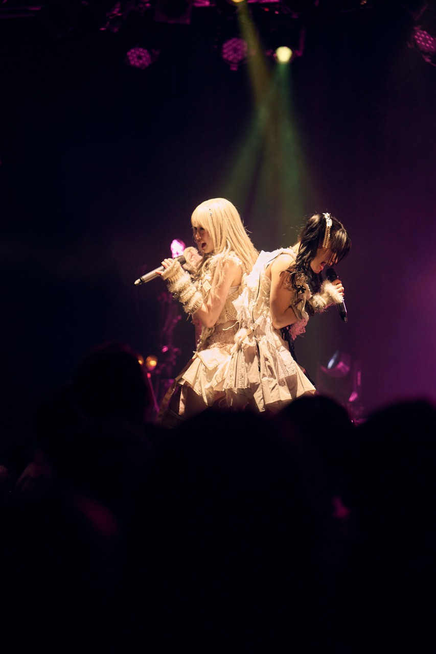 「REIRIE 1st LIVE『～R～』」の様子。（Photo by Jumpei Yamada）