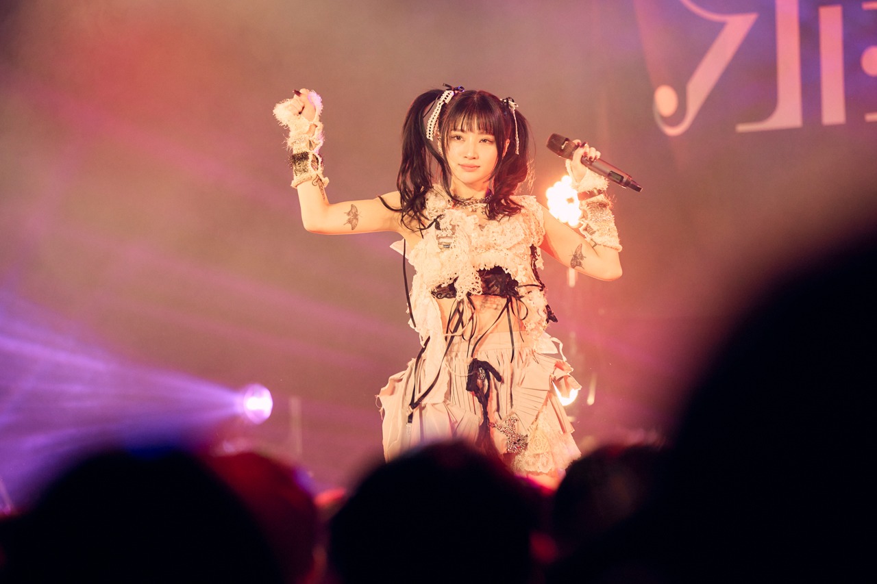 黒宮れい（Photo by Jumpei Yamada）