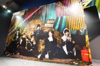 「美醜秘宝館 EXHiBiTiON OF BiSH」前回開催時の様子。