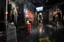 「美醜秘宝館 EXHiBiTiON OF BiSH」前回開催時の様子。