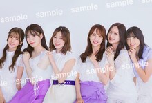 「乃木坂46公式書籍 10年の歩き方」HMV & BOOKS限定特典ポストカード
