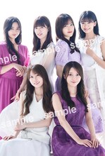 「乃木坂46公式書籍 10年の歩き方」コーチャンフォー限定特典ポストカード